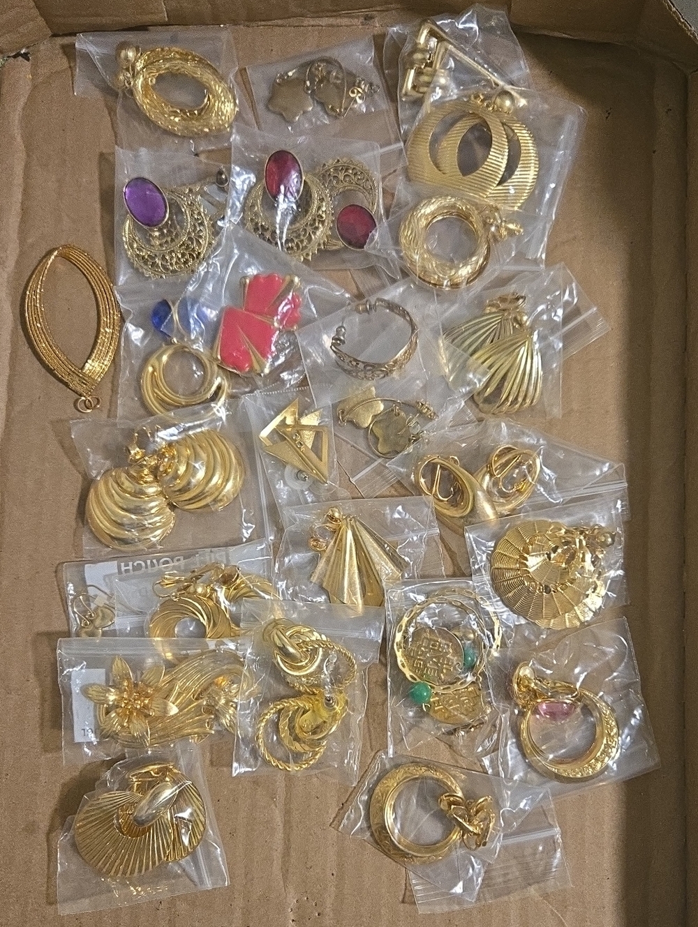 Gold-Tone Women's Fashion Earrings - Elegant Pack